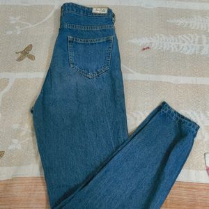 boyfriend jeans