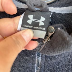 Under Armor Sweatshirt