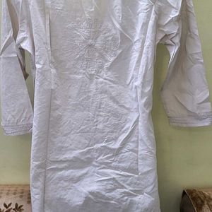 Fabindia Chikan Kurti