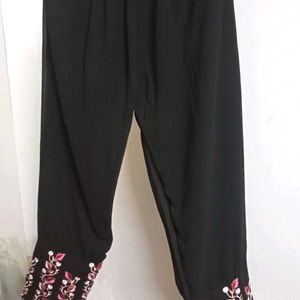 Black Kurta Set With Pink Embroidery & Front Slit