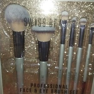 Swiss Beauty Makeup Brush Set