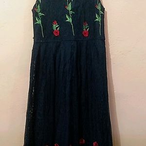 NEW STYLISH AND DESIGNER BLACK GOWN