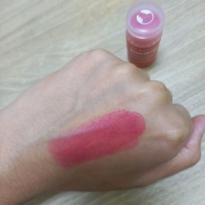 The body Shop Swipe It Lip Balm - Strawberry