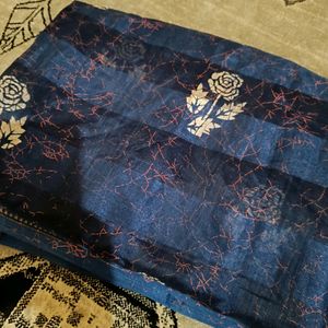 Women Printed Blue Saree