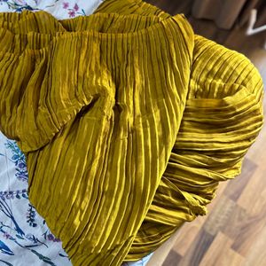 Beautiful Golden Solid Accordion Pleated-Satin