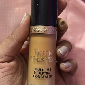 Too Faced Born This Way Concealer