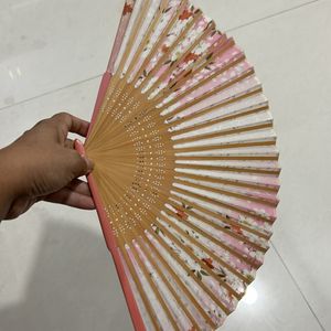 Pink Japanese Fan 🪭