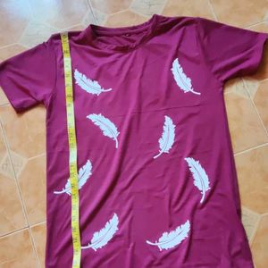 Feather Print T-Shirt