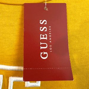 GUESS: Tshirt