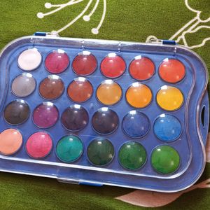 Clay set of 8 Pic And Water Color Without Bursh