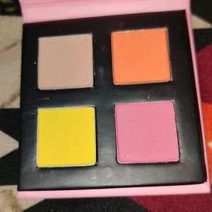 Myglamm Popxo Eyeshadow Pallette - Hot Mess