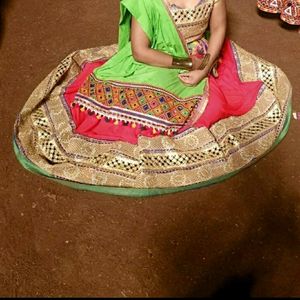 Women’s Red Green Navratri Chaniya Choli With Read