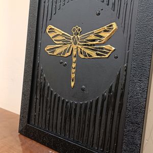 Modern Minimalistic Texture Wall Art- Dragonfly