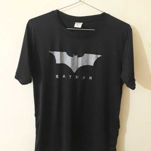 "Batman Black Logo T-Shirt"