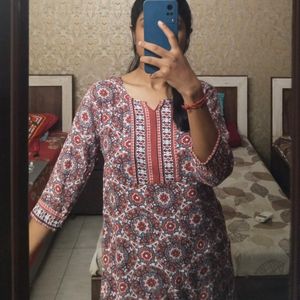 Short kurti