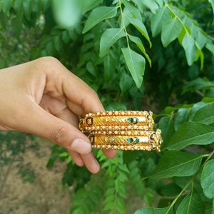 Marwari Krishna Morpankh Saree Bangles