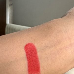 MAC “So Chaud” Lipstick