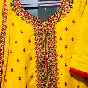 Embroidered Chanderi Suit