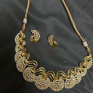 Women Necklace Wtih Earrings