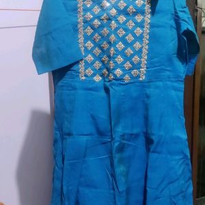 Avaasa Anarkali Kurta Set