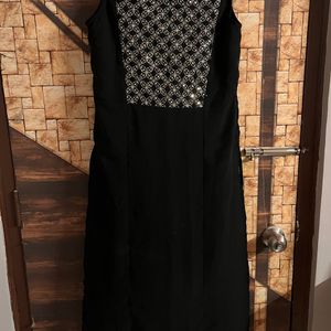 Black Kurta With Sequin (Size M)