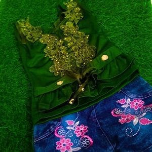 Cute Top And Hotpant Set