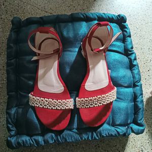 DressBerry Slippers