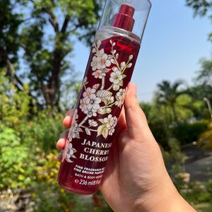 2 Psc🍷🍒🇯🇵🌸✨🫵🏼Bath And Body Works Mists