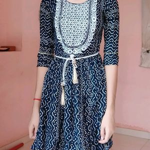 Round Short Kurti