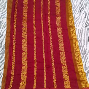 gold  shining pattu saree