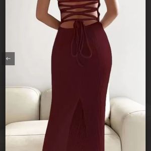 Maroon Backless Bodycon Dress