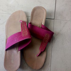 *BRANDED* BATA Stylish Slippers