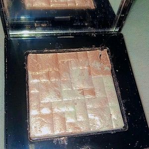 bobbi brown highlighter shade - pink glow