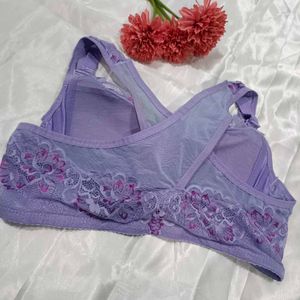 Imported Designer Bra With Front Lock