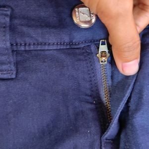 5 Button Jeans