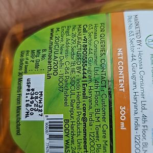 Mamaearth Vitamin C Body Wash