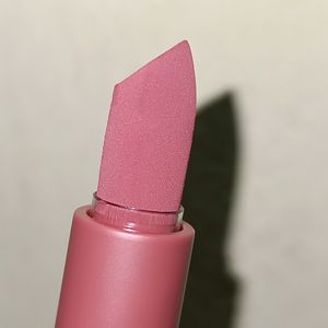 Huda Beauty Power Bullet Matte Lipstick