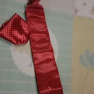 Tie With Pocket Square