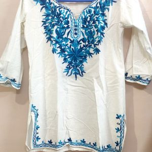 Short Chikankari Kurti