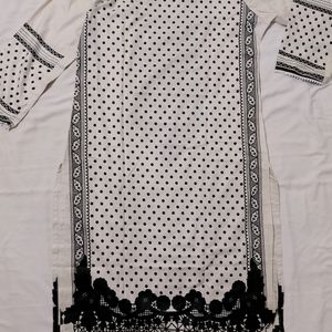 Pakistani Full Stitched Kurta Set