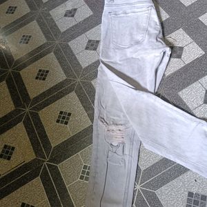 Off White Jean's Very New Condition A1