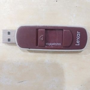 iball 8 and Lexar 16 GB, Free USB Hub Pen Drives