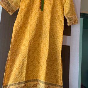 Very Nice Neck Design Kurta With Inner