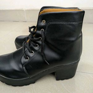 Black Heel Boots