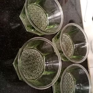 Pack Of 4 Serving Bowls