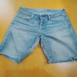 Levis denim frayed shorts