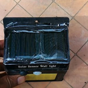 Motion Sensor Solar Light, Accessories Roy