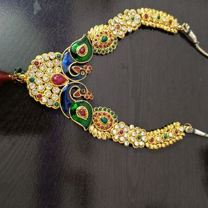 Jewellery Set... Artificial. Gold Plated