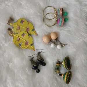 Set Of 5 Earrings