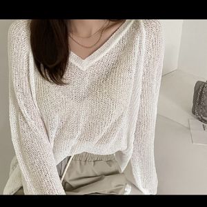 Pinteresty White Pullover